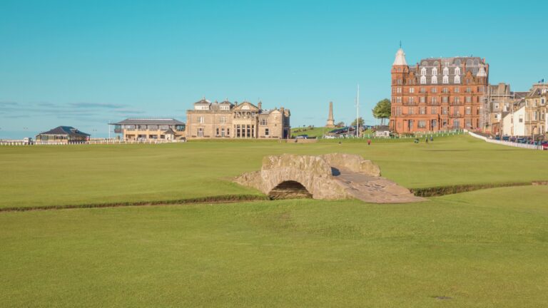 St Andrews Twitter 4